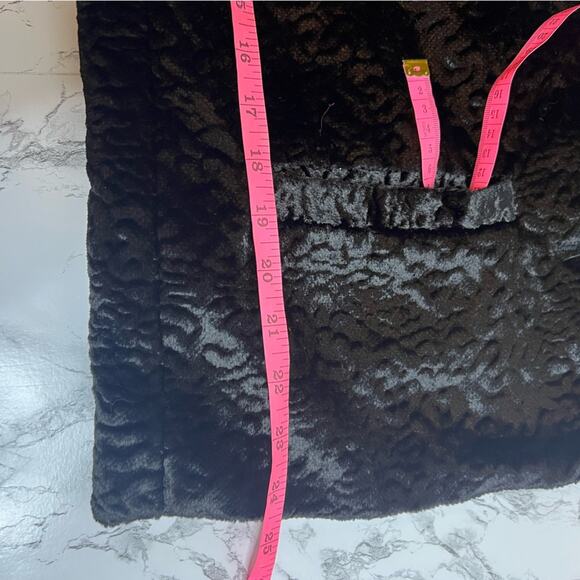 Vintage Styled by Winter Faux Broadtail Lamb Fur Coat Sz M - Picture 5 of 6